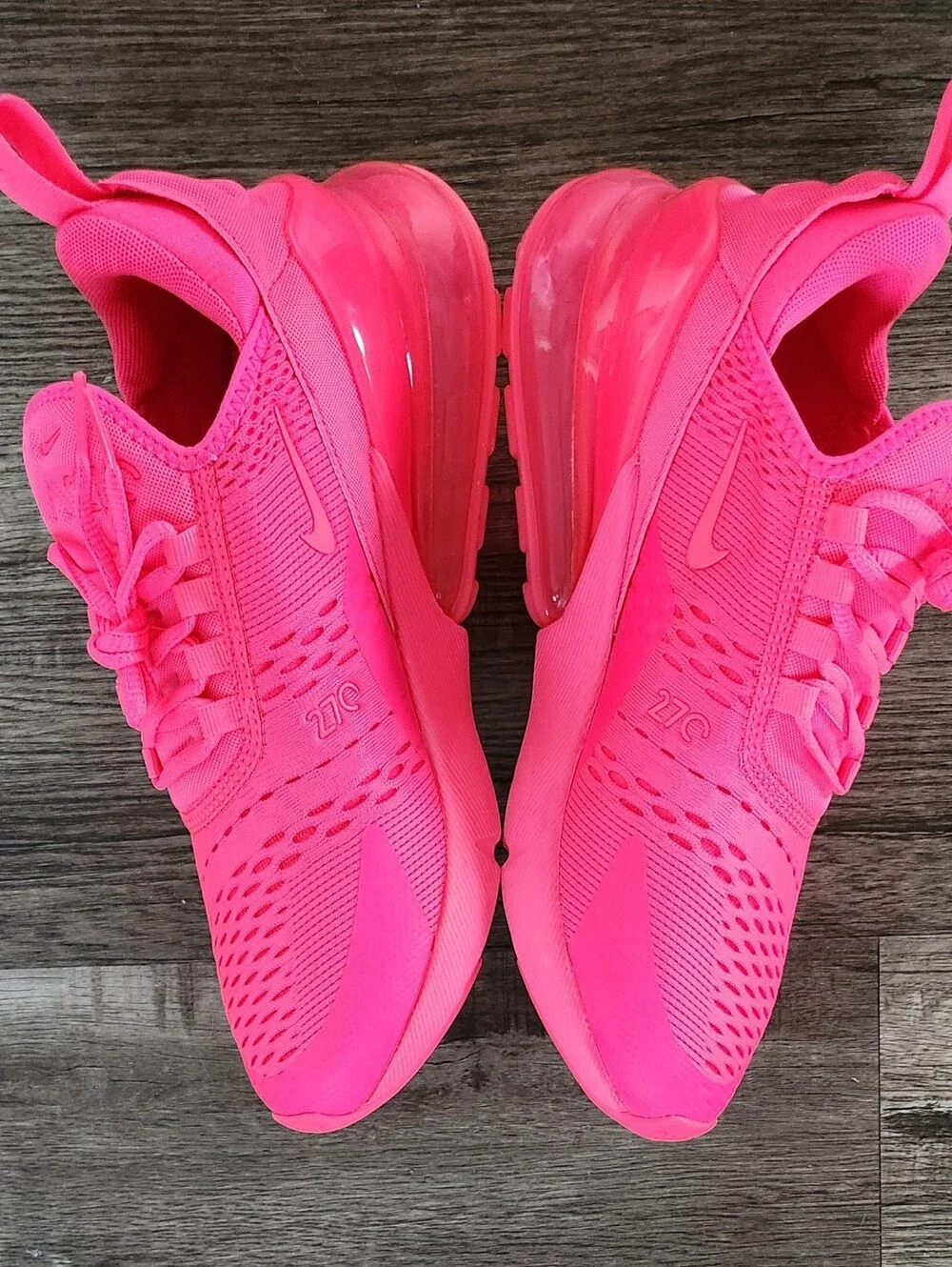**NEW** Nike Airmax Air Max 270 Sz 8.5 Neon Bright Hot Hyper Vibrant Triple Pink